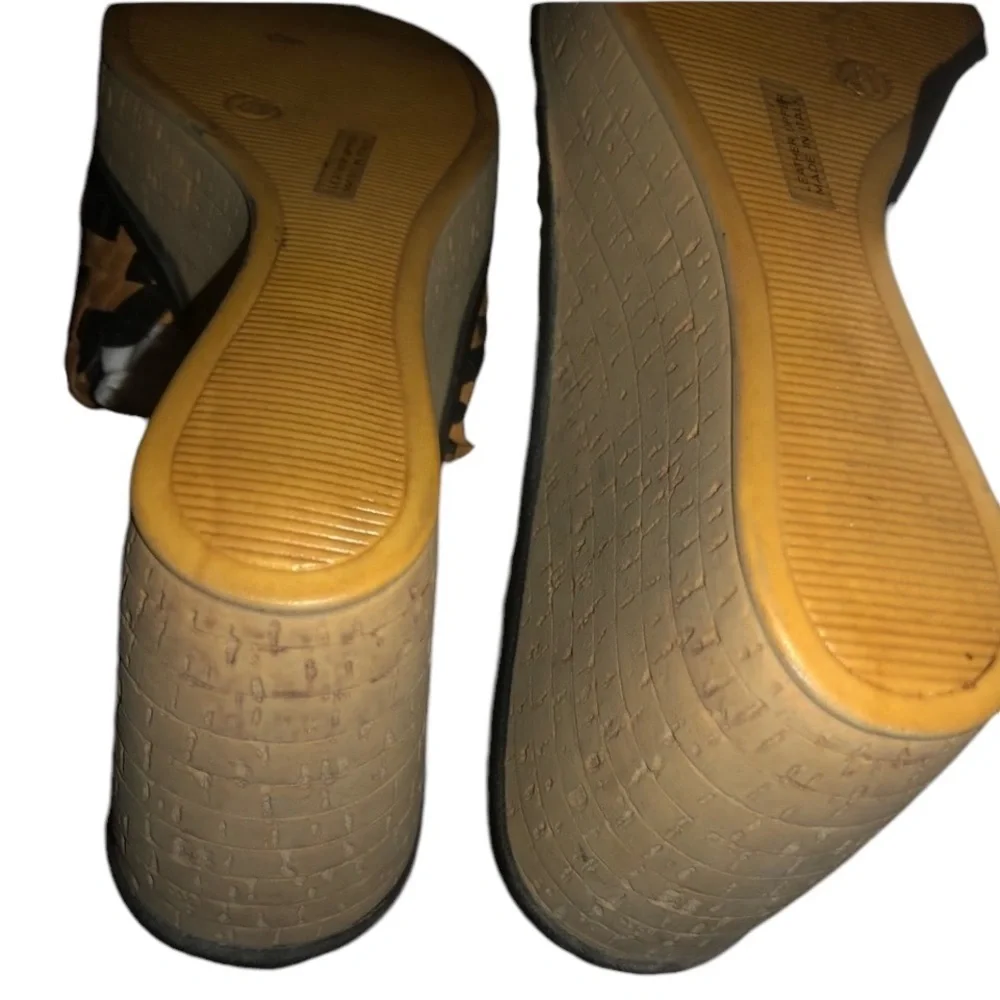 Italian Shoemakers size 10 black &Tan braided leather open toe wedge